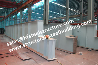 Porcellana Tettoia d'acciaio prefabbricata leggera su misura Q345 di ingegneria di costruzioni fornitore