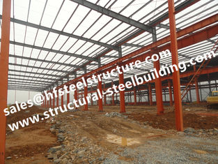 Porcellana Tettoie della costruzione delle costruzioni d'acciaio industriali e magazzino modulari galvanizzati caldi Din1025 fornitore
