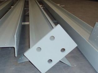 Porcellana Colonna galvanizzata elettrica di montaggi professionali dell'acciaio per costruzioni edili fornitore