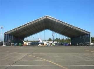 Porcellana Bene durevole d'acciaio delle costruzioni del hangar per aerei galvanizzato immersione, progettazione annunciata fornitore