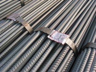 Porcellana Corredi di costruzioni d'acciaio sismici 500E, barre d'acciaio deformi ad alta resistenza di rinforzo fornitore