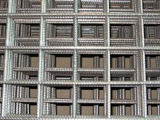 Porcellana corredi di costruzioni d'acciaio Pre-costruiti, tondi per cemento armato sismici 500E della maglia quadrata costolata fornitore